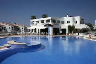 Son Bou Apartments *